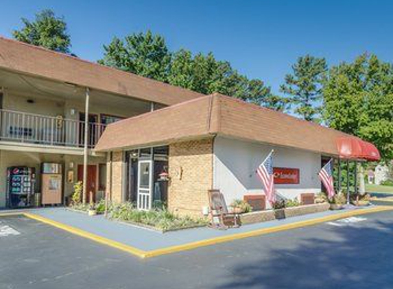 Econo Lodge - Williamsburg, VA