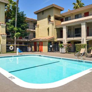 Comfort Inn & Suites Rancho Cordova-Sacramento - Rancho Cordova, CA