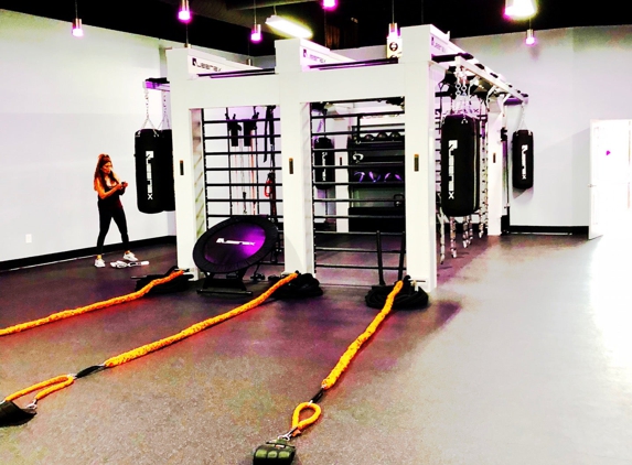 The Hook Fitness Studio - Grapevine, TX