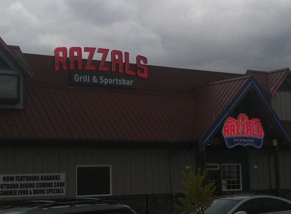 Razzals Grill & Sports Bar - Arlington, WA