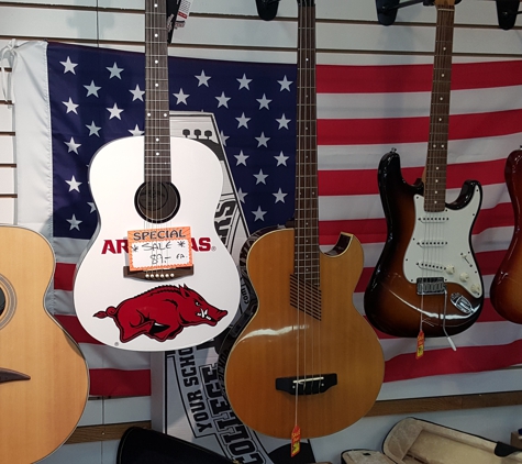 Pawn World - Van Buren, AR. USA Fender Stratocasters