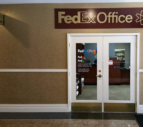 FedEx Office Print & Ship Center - Las Vegas, NV