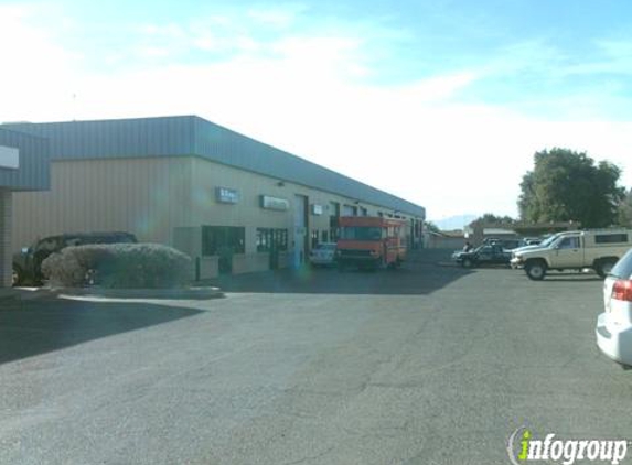 Mad Hatter Mufflers & Brakes - Peoria, AZ