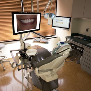 Andrew C. Cobb, DDS: Cosmetic, Implant & Restorative Dentistry - Washington, DC