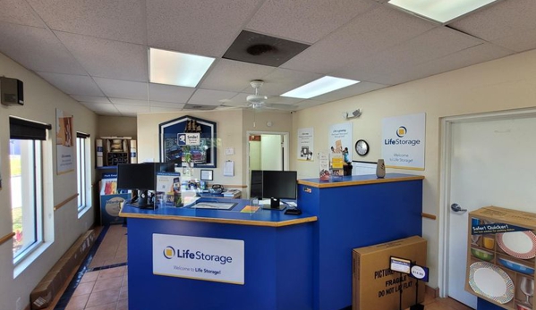 Life Storage - Sarasota - Sarasota, FL