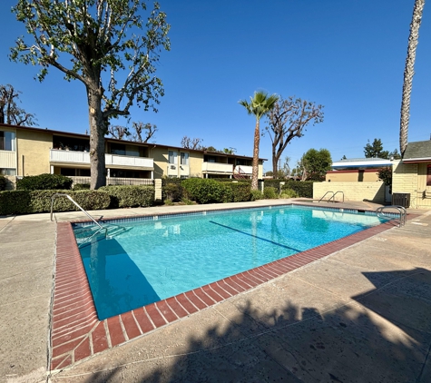 Carmel Apartments: The Arbors At Santa Ana - Santa Ana, CA