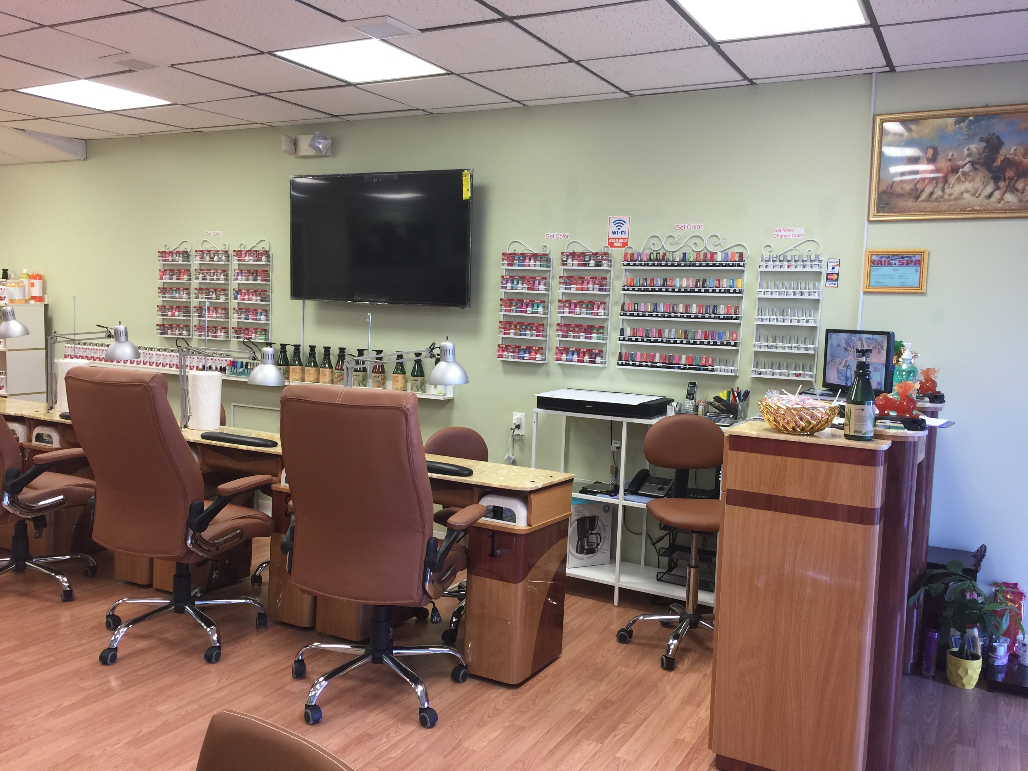 Family Nail And Spa 446 East St, Plainville, CT 06062 - SP.com