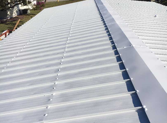 Tomkatz Manufactured Home Services Inc. - Port Orange, FL. Our Roof Overs can save you up to 30% on your heating and cooling costs, and we build them with quality materials that will last a long time