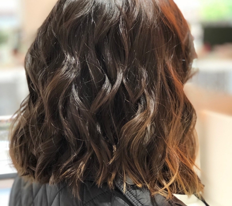 oneblowdrybar (Red Bank) - Red Bank, NJ