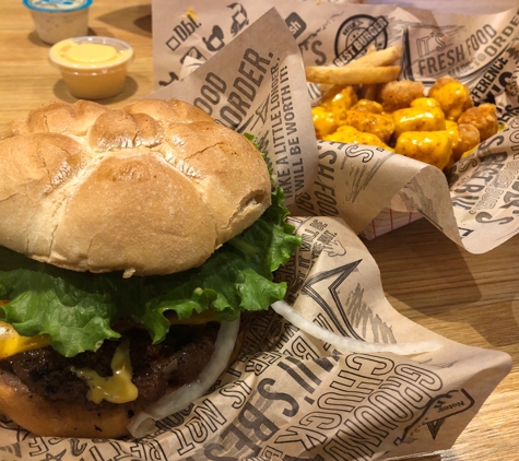 Teddy's Bigger Burgers - Colleyville, TX