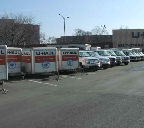 U-Haul Moving & Storage of Hyattsville - Hyattsville, MD