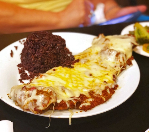 Sambors Cafe - Hialeah, FL. Milanesa Steak