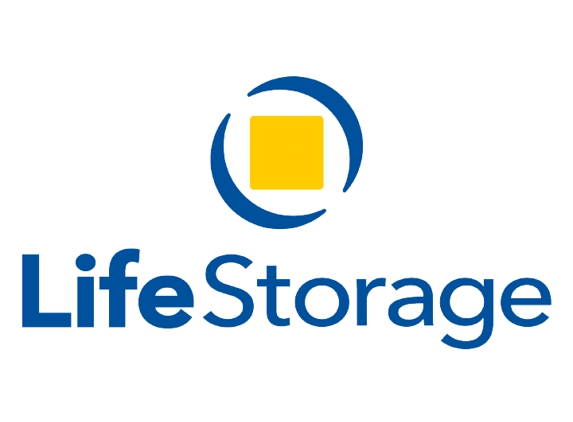 Life Storage - Kingston, NH