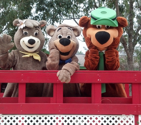 Yogi Bear's Jellystone RV Park Camp Resort - Elberta, AL. Yogi Bear, Cindy Bear, and Boo Boo Bear