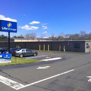 Life Storage - North Haven, CT