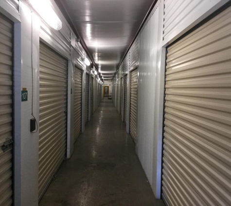 Life Storage - Lakewood, CO