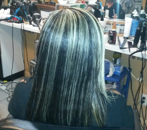 Hair Designs By Stephanie - Jacksonville, FL