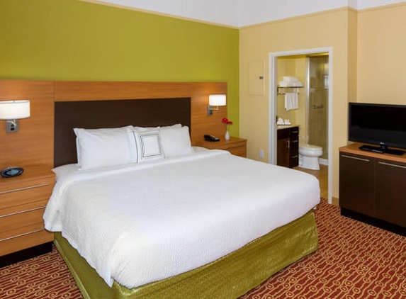 TownePlace Suites Buffalo Airport - Cheektowaga, NY