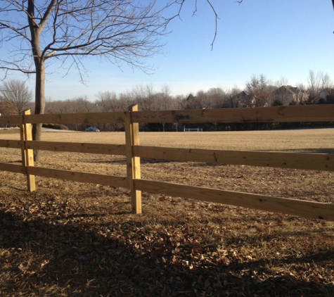 Elite Fence & Deck Inc - Lees Summit, MO