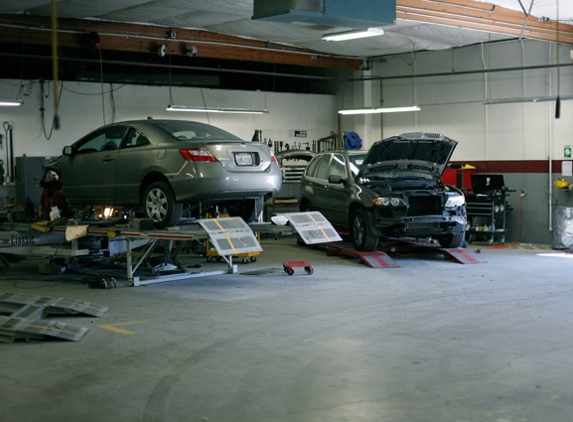 FCC Collision Centers - Mountain View, CA