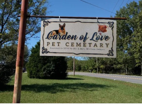 Garden of Love Pet Cemetery - Clarksville, TN