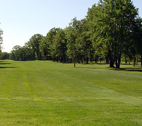 Irish Oaks Golf Course, Bar & Restaurant - Gladstone, MI