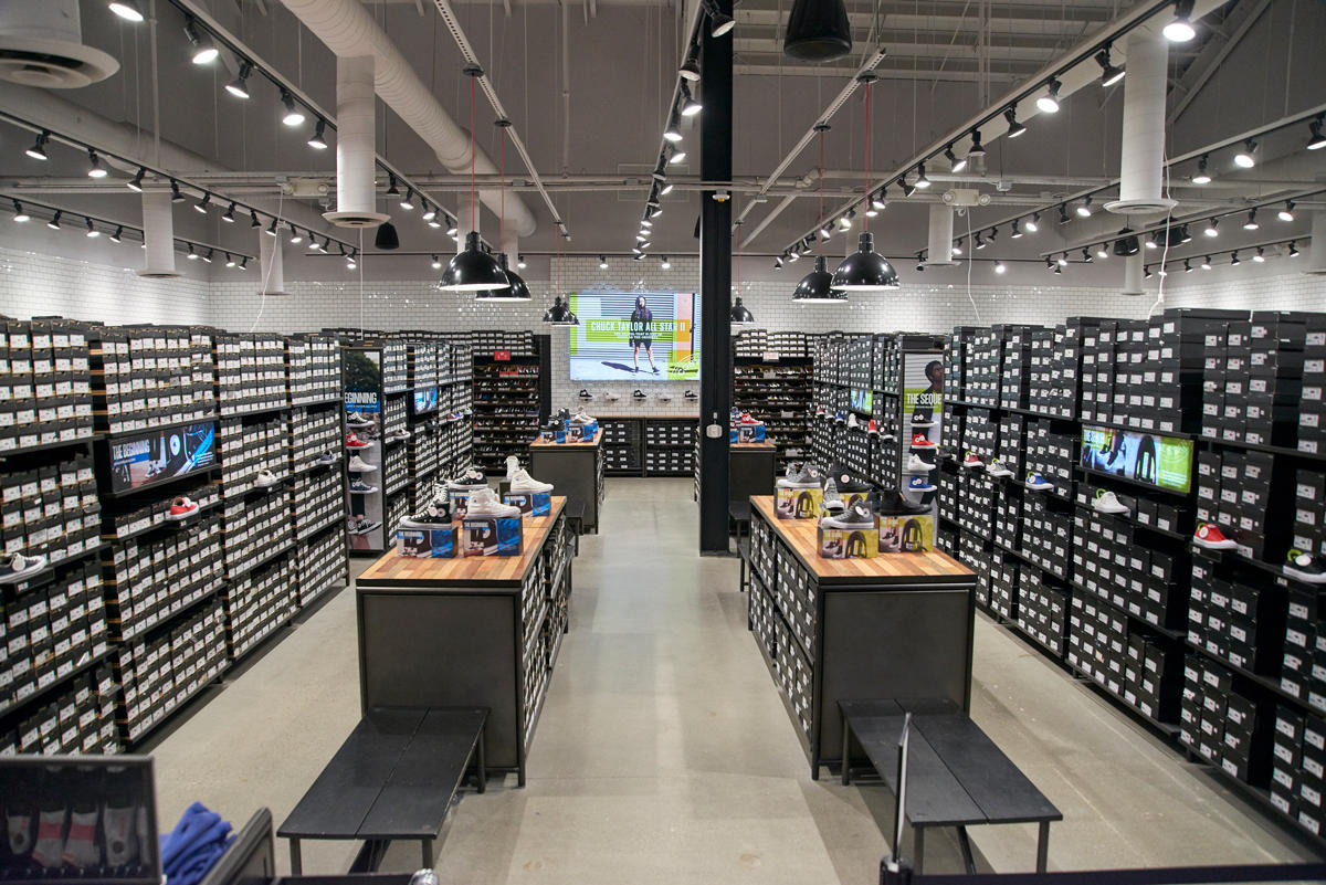 converse outlet locations