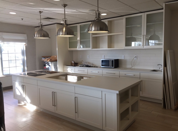 D.F. Custom Cabinets - Hayward, CA