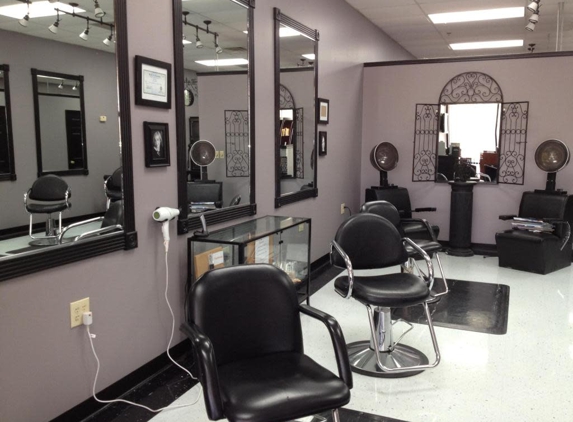 Upscale Hair Salon - Clarksville, TN