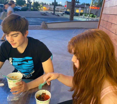 Yogurtini - Goodyear, AZ