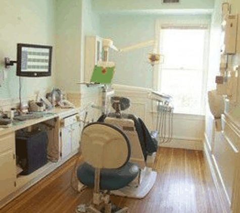 Dutchman Dental, LLC - Tiverton, RI