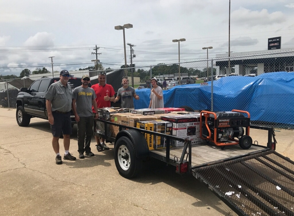 Lake of the Ozarks Dive Services LLC (LOZdive) - Osage Beach, MO. Generators delivered to “Cajun Navy” to get out to people in need..