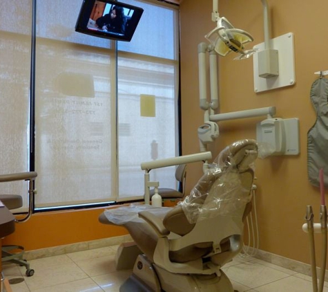 1st Family Dental of Logan Square - Chicago, IL