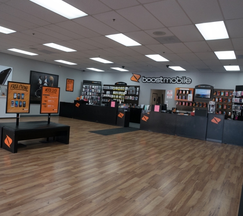 Boost Mobile by 2020 Mobile - Riverside, CA