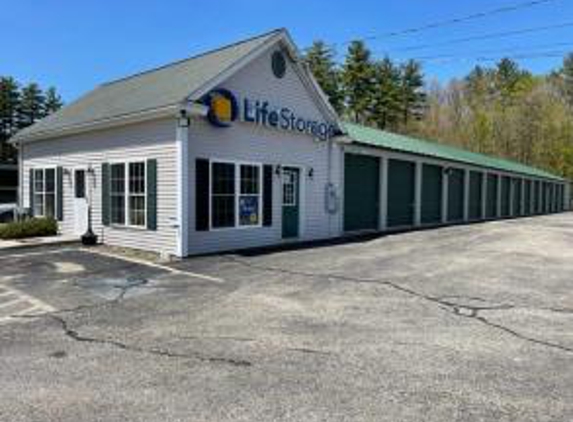 Life Storage - Kingston, NH