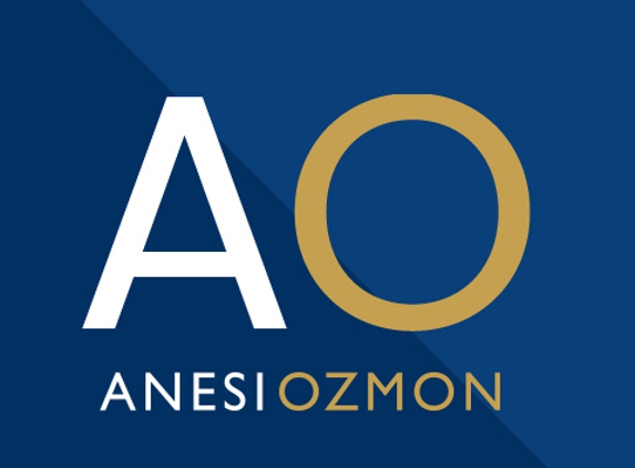 Anesi Ozmon - Chicago, IL