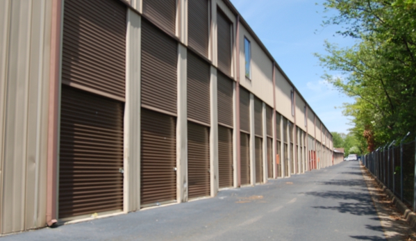 Fort Knox Self Storage – Leesburg - Leesburg, VA