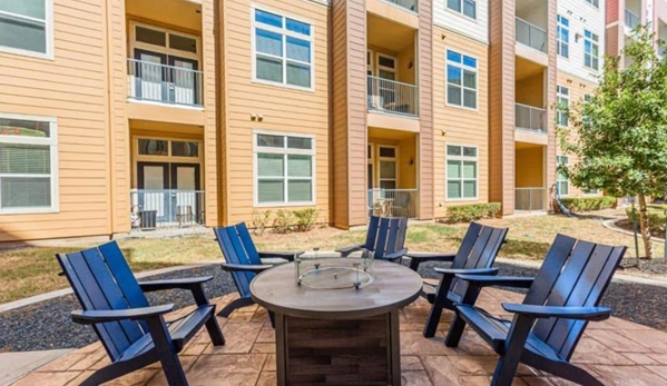 Aspire at 610 Apartments - Houston, TX