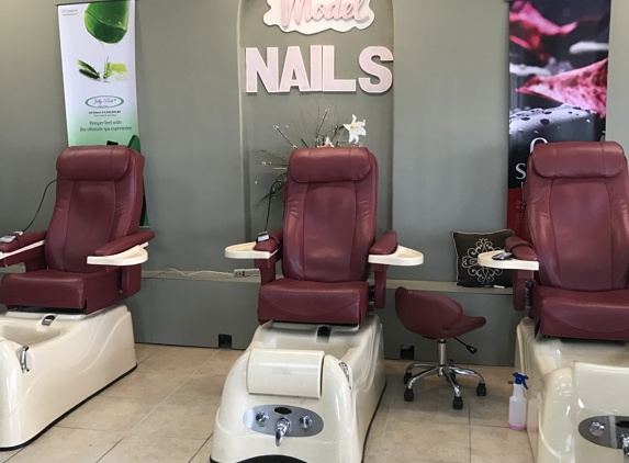 Model Nails - Tulsa, OK