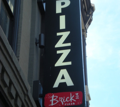 Brick 3 Pizza - Milwaukee, WI