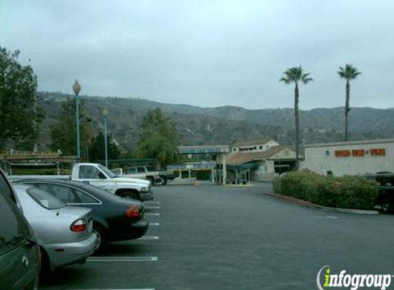 Riverbend Hand Car Wash - Yorba Linda, CA