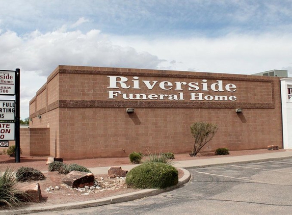 Riverside Funeral Home - Los Lunas, NM