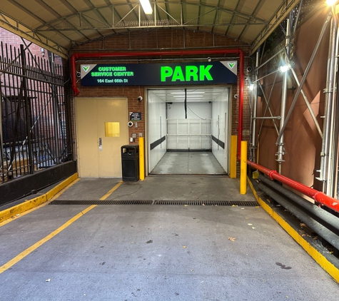 Centerpark East 58th Street Parking Garage - New York, NY