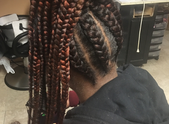 Peco African Hair Braiding - Milwaukee, WI