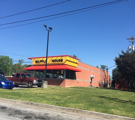 Waffle House - Fairburn, GA