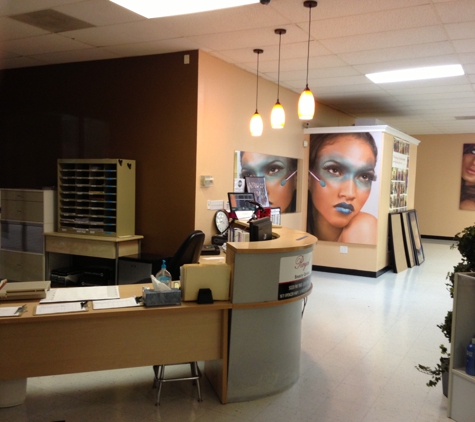 Royal Beauty Careers - Houston, TX