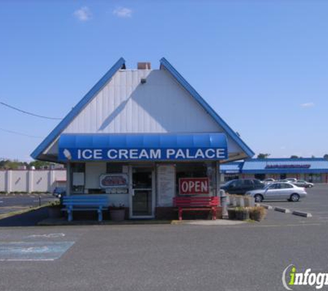 Sundaes The Ice Cream Place - Matawan, NJ