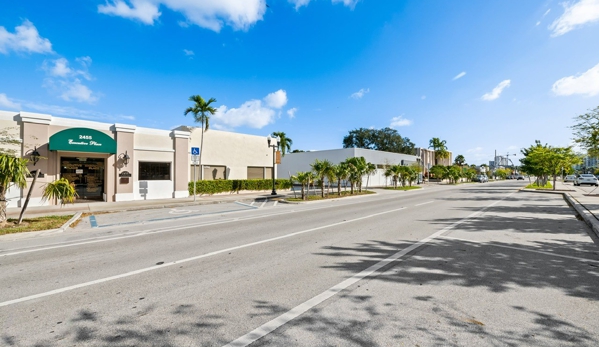 Executive Place Office Suites - Hollywood, FL