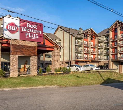 Best Western Plus Apple Valley Lodge Pigeon Forge - Pigeon Forge, TN