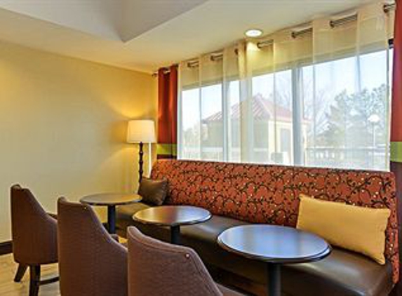 Hampton Inn Raleigh/Clayton I-40 - Garner, NC